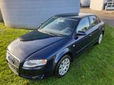 Audi A4 2.0 Automatik TÜV &Zahnriemen Neu - Audi A4 aus 2005: 2.0