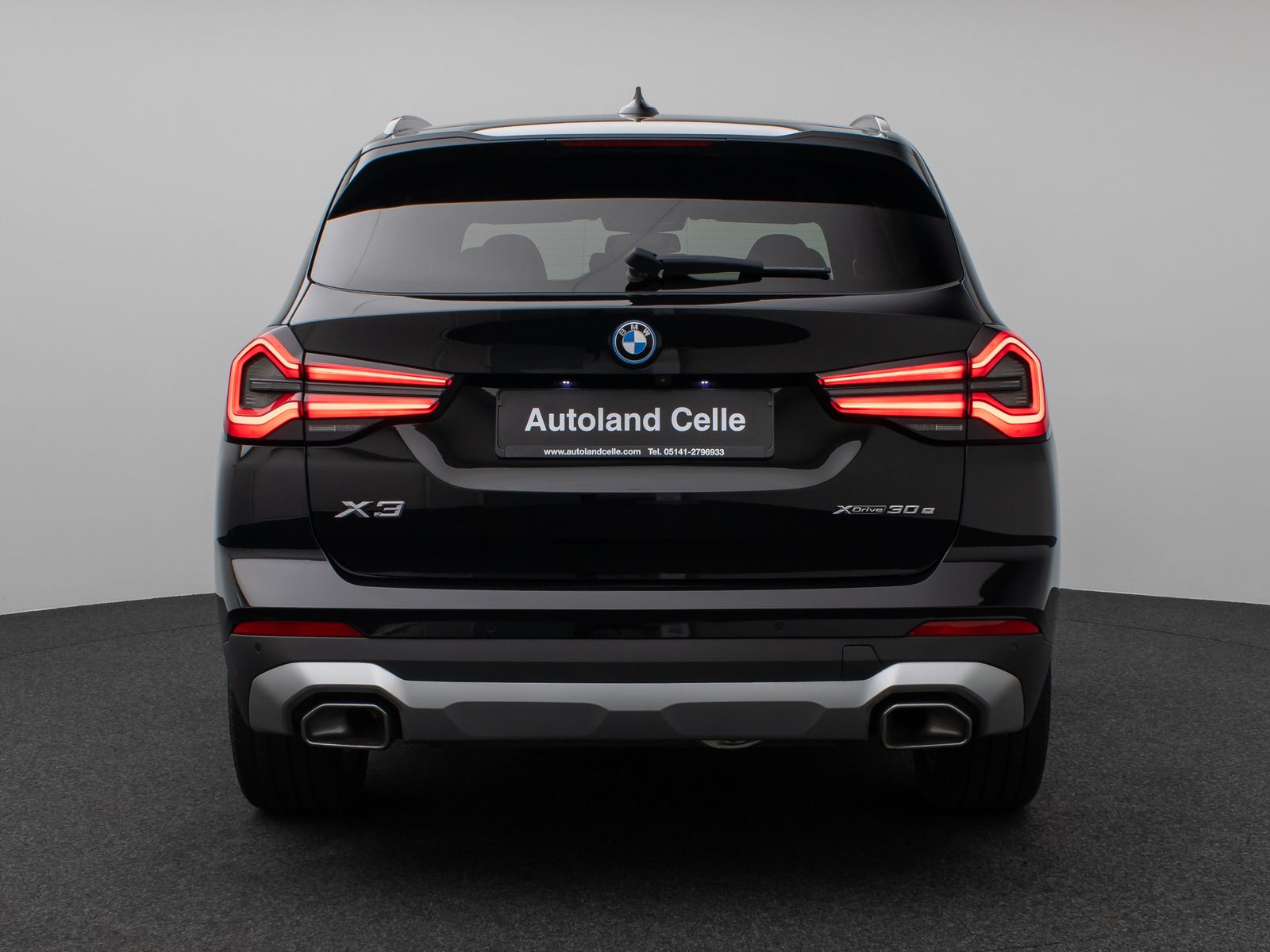Fahrzeugabbildung BMW X3 xD30e Kamera HUD DAB HiFi Komfort Sport AHK