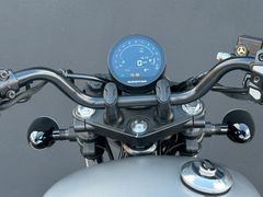 QJ MOTOR SRV 125 ABS Chopper mit 15 PS