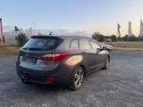 Hyundai i30 /AHK/Navi/ SHZ/ Kamera/ 8x bereift/ Garantie - Hyundai: 8