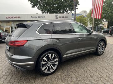 Volkswagen Touareg - 5
