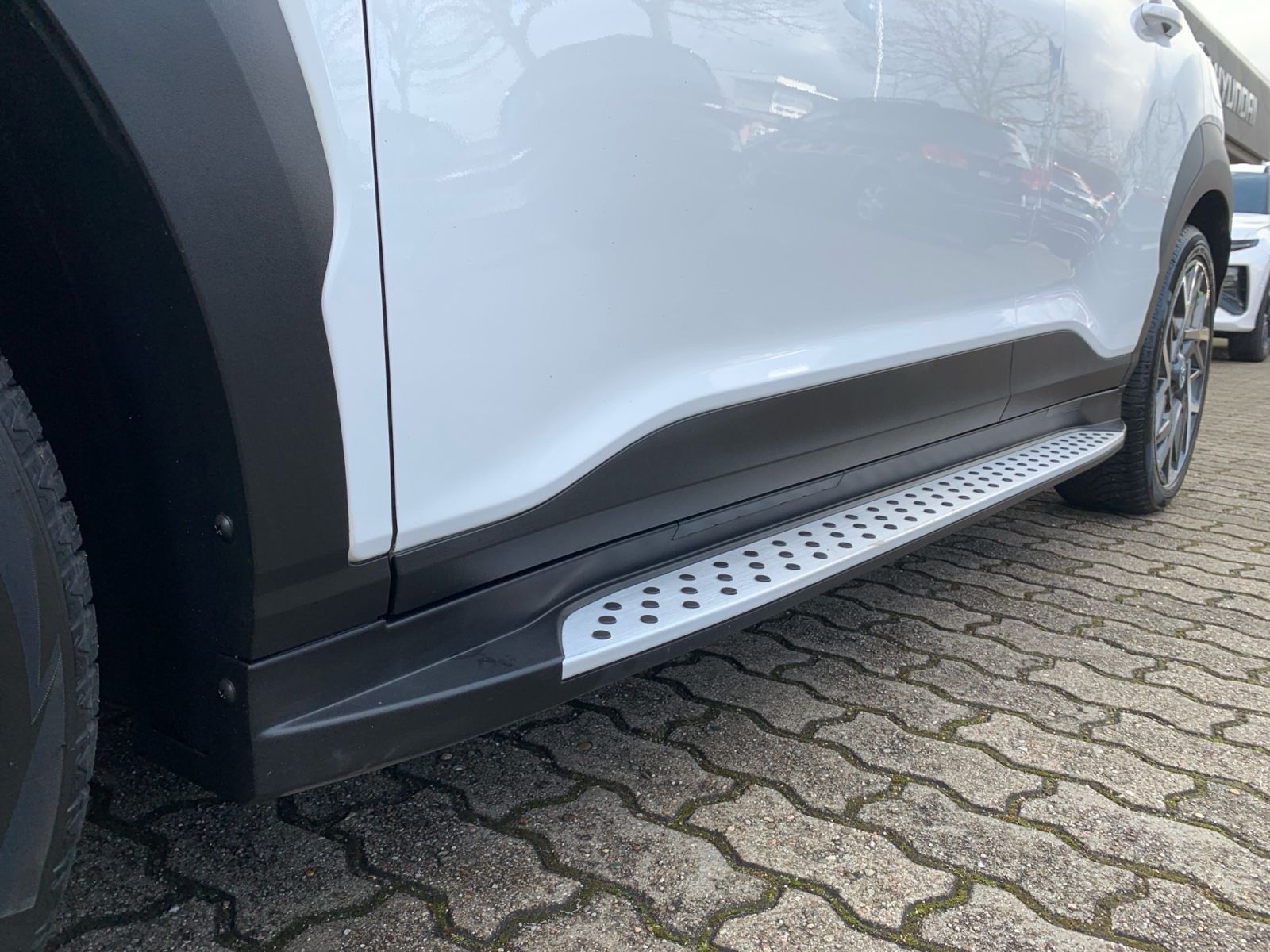 Fahrzeugabbildung Hyundai KONA 1.6 GDI Edition 30+ Hybrid AHK LED