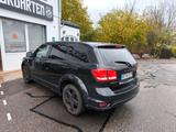 Dodge Journey - schwarze Dodge Journey