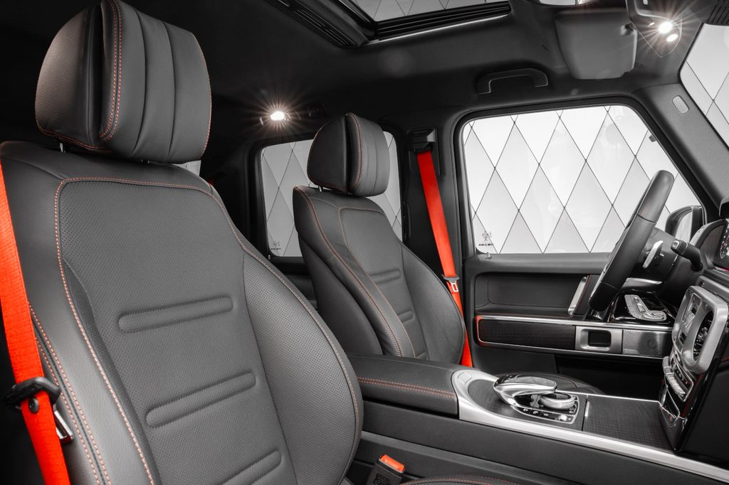 G 350 d BLACK/BLACK AMG LINE SUNROOF MASSAGE 20" - Bild 15