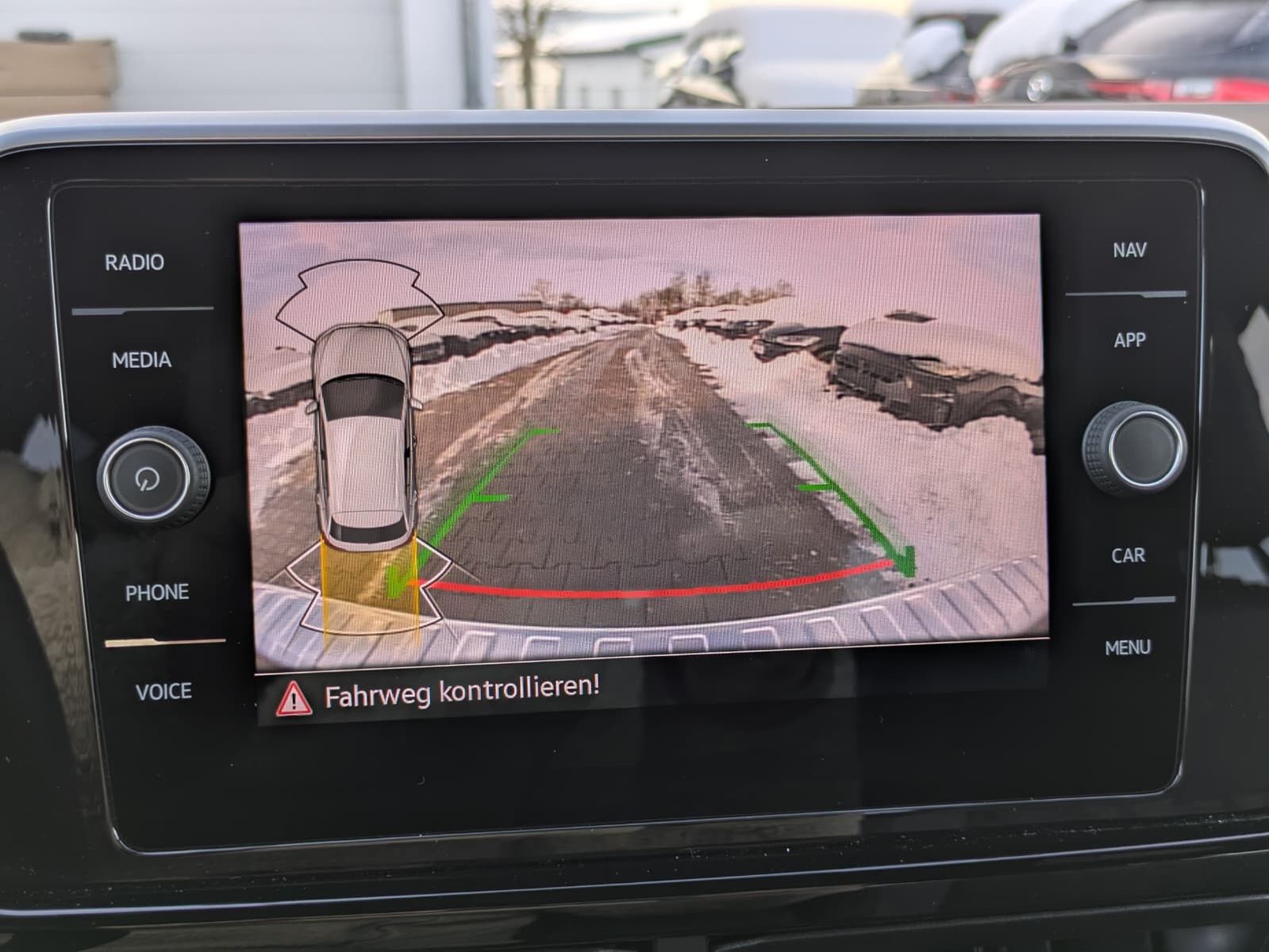 Fahrzeugabbildung Volkswagen T-Roc 2.0 TDI R-Line DSG 19"MATRIX*ACC*KAM*NAVI