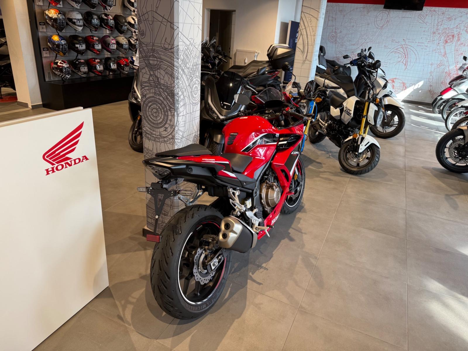 Honda CBR500R  *Service neu*