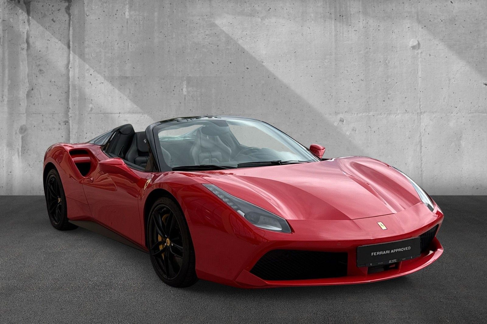 Fahrzeugabbildung Ferrari 488 Spider*Voll Carbon*Racing-Sitze*JBL*Dt. Auto