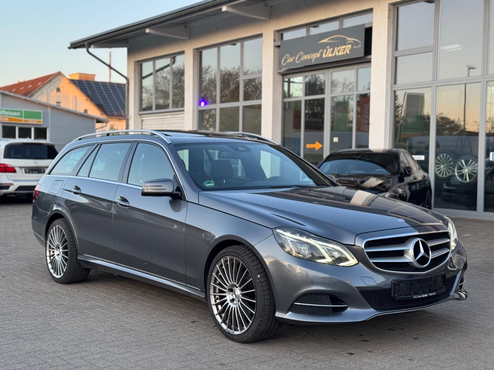 Mercedes-Benz E220 BlueTec Automatik/Navi/LED/Schiebedach/SHZ