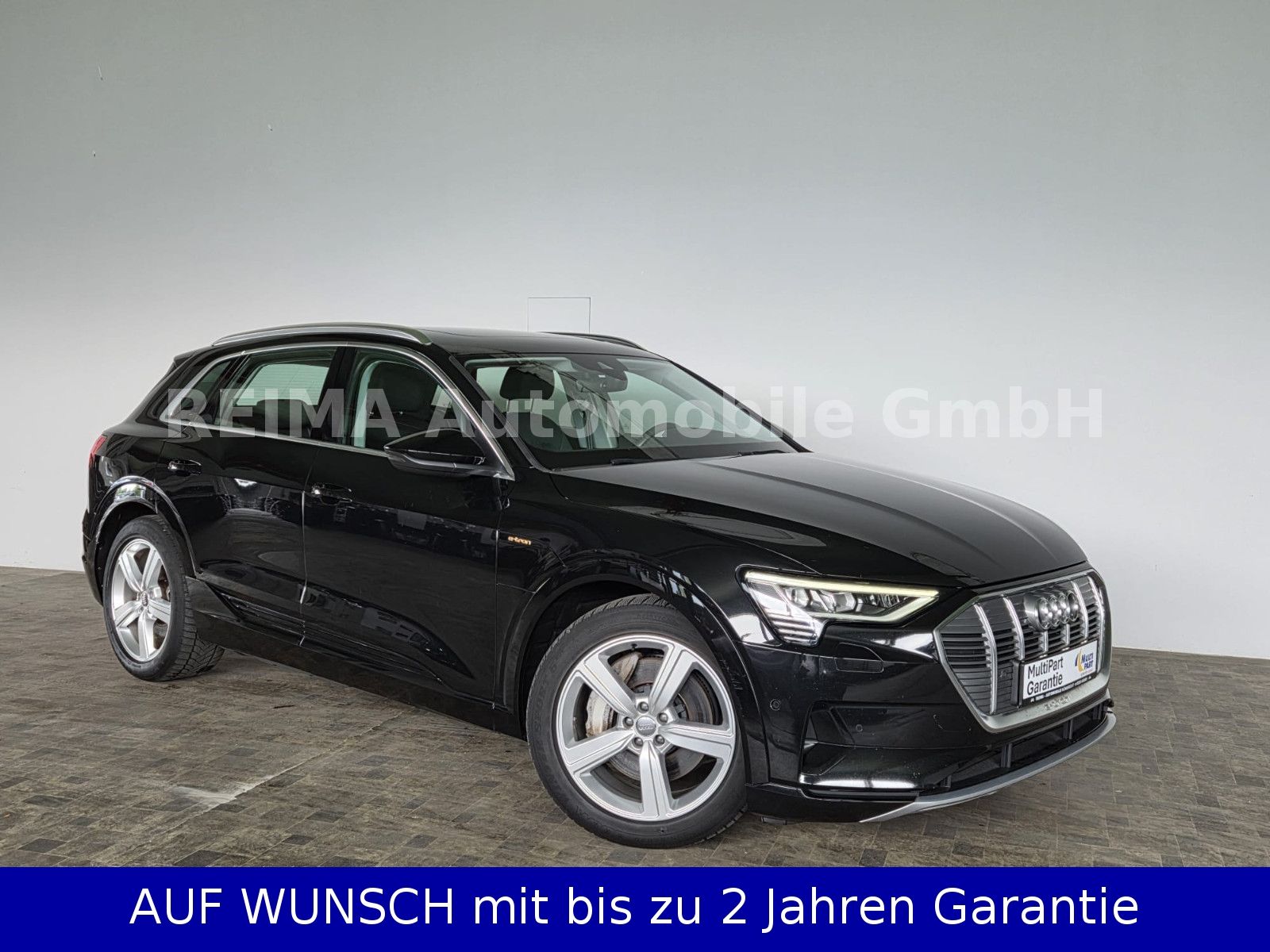 Fahrzeugabbildung Audi e-tron 50 quattro advanced, Pano, SOH 93,7%