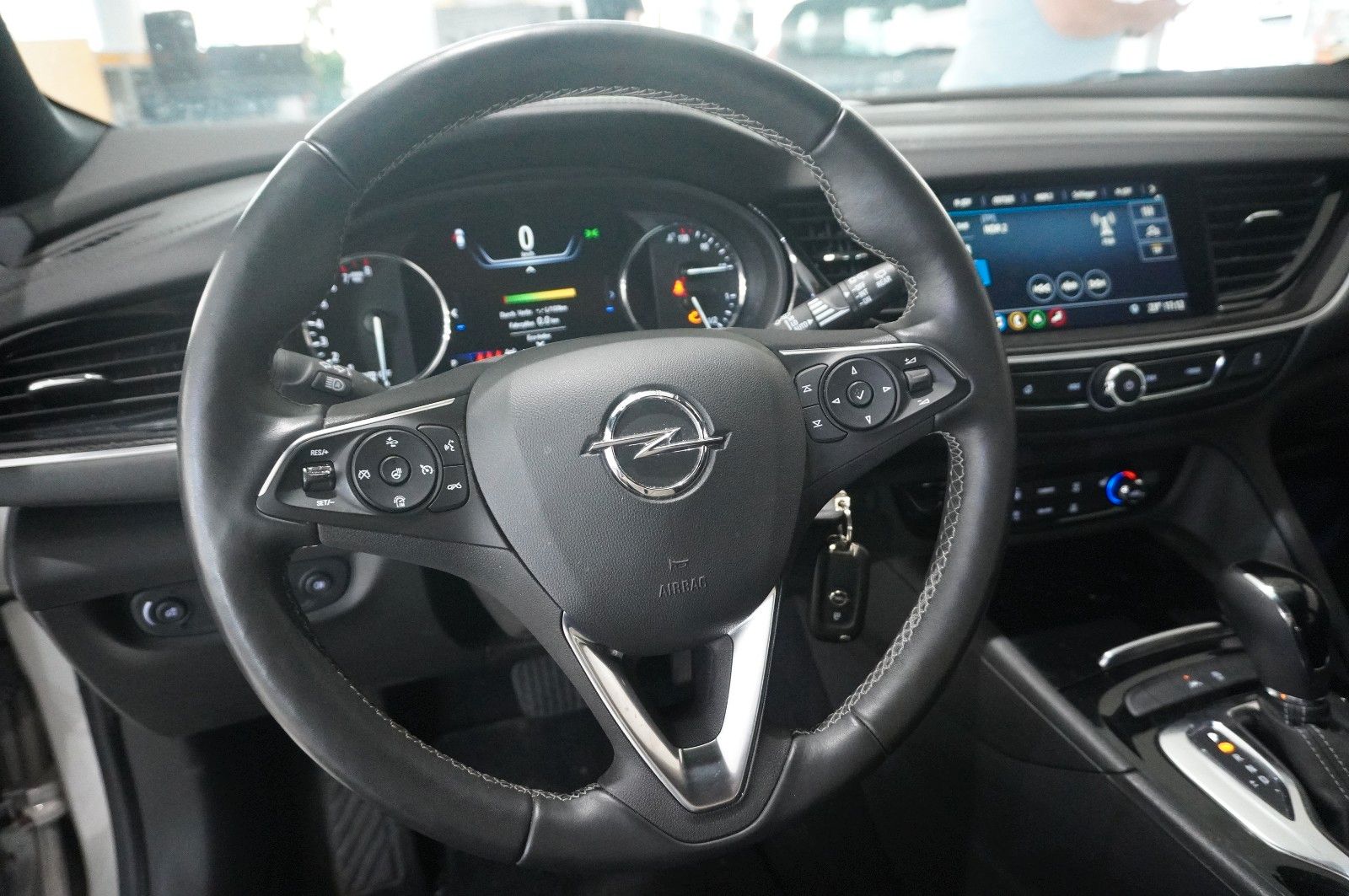 Fahrzeugabbildung Opel Insignia B ST 2.0T ELEGANCE NAVI/LED/VIRT./DAB+