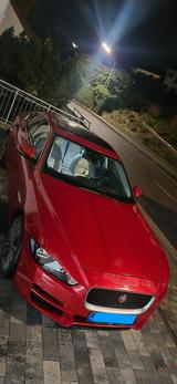 Jaguar XE 20d 180PS Pure Pure - Jaguar XE Pure mit Diesel-Antrieb