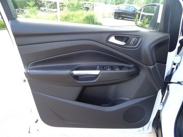 Ford Kuga - 9
