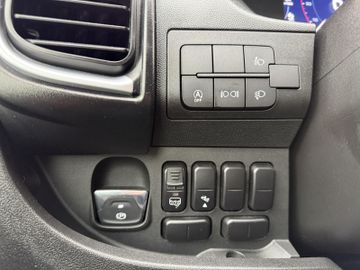 HYMER ERIBA HYMERCAR Redwood 601 Explorer Dieselheizung LED AHK NAVI