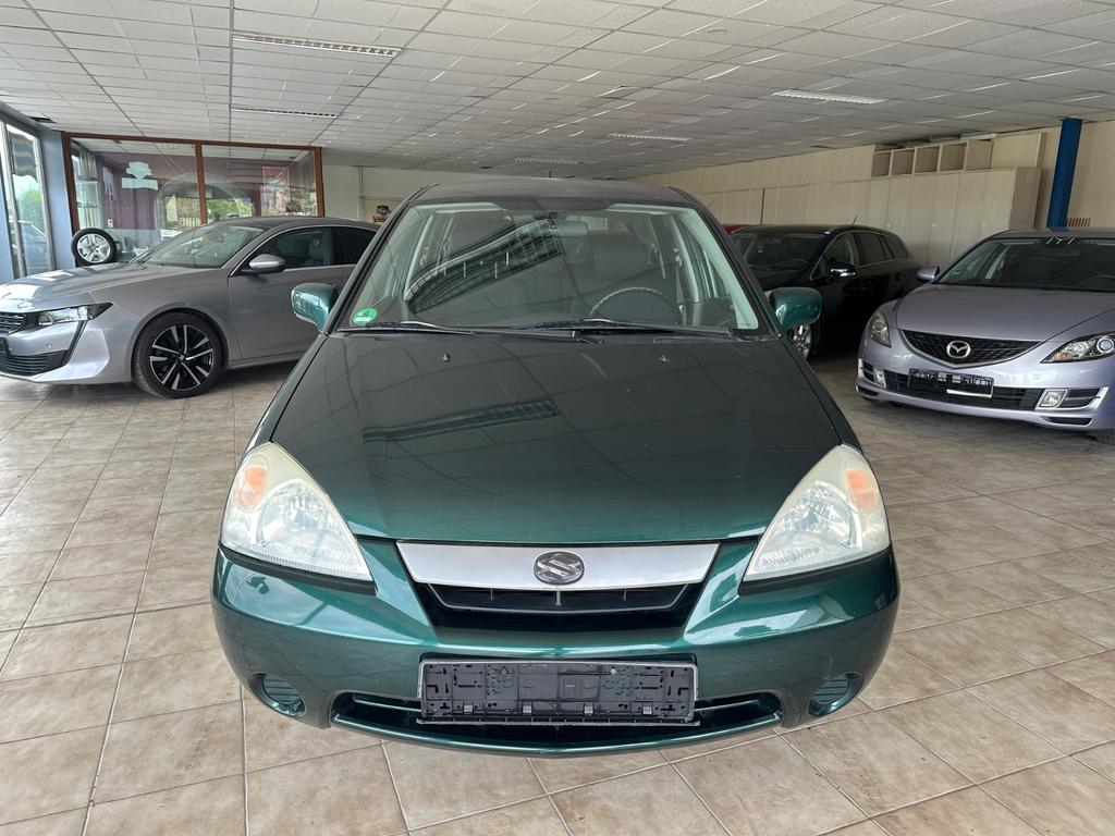 Suzuki Liana