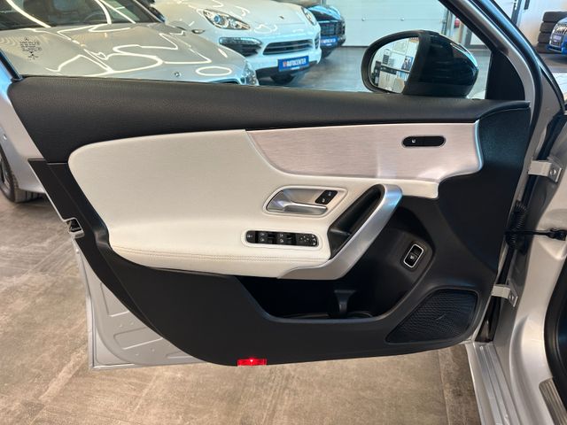 Mercedes-Benz A 250 A Limousine *AMG-LINE*NAVI*LED*KAM*