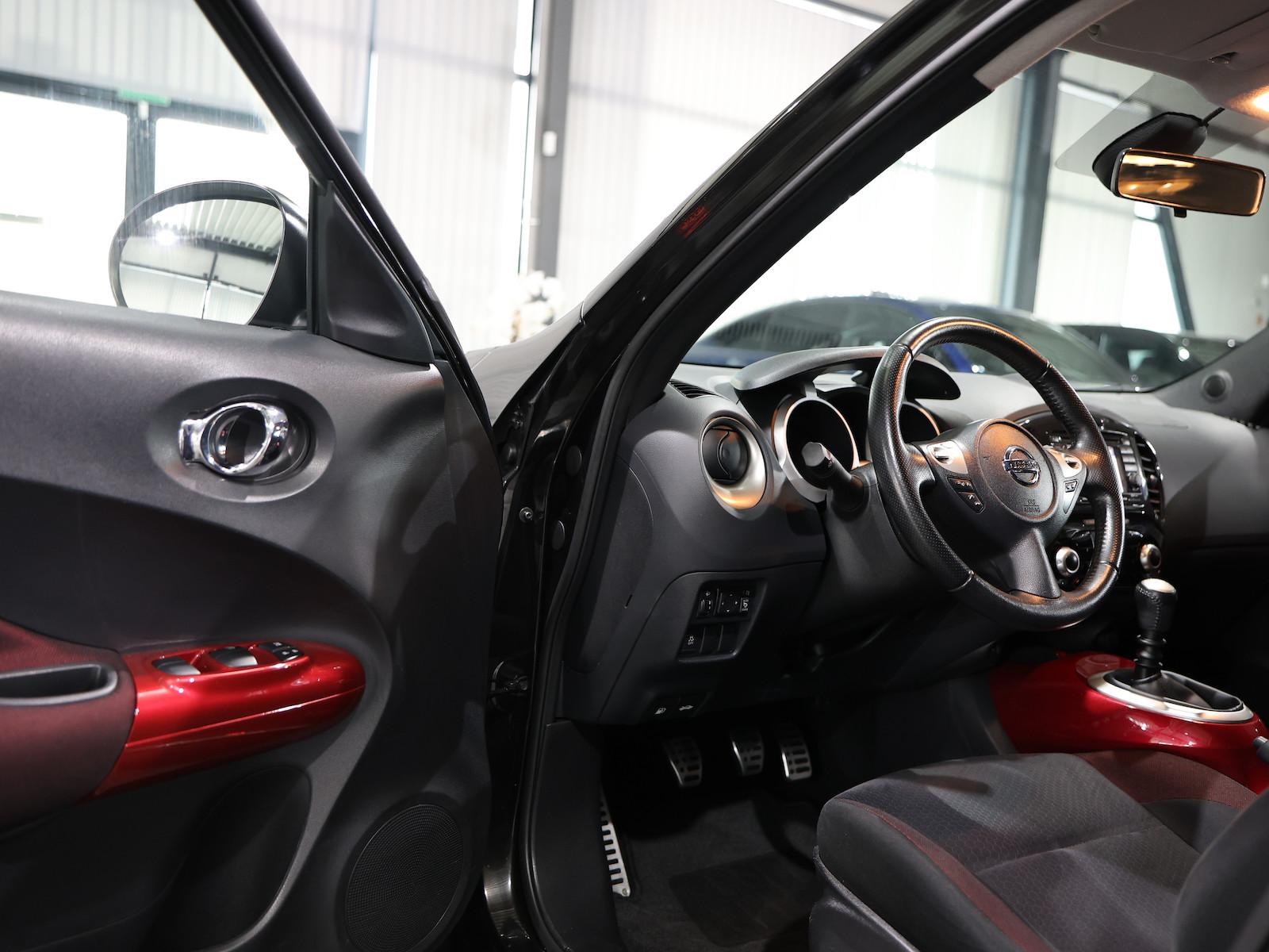 Nissan Juke 1.6 T TEKNA / NAVI+KAMERA / TEMPOMAT
