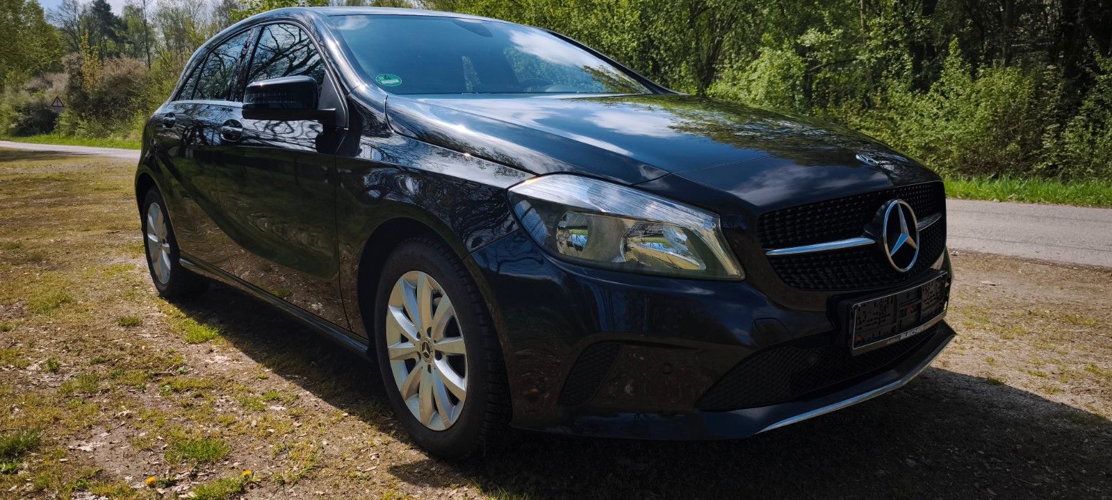 MERCEDES-BENZ A 180