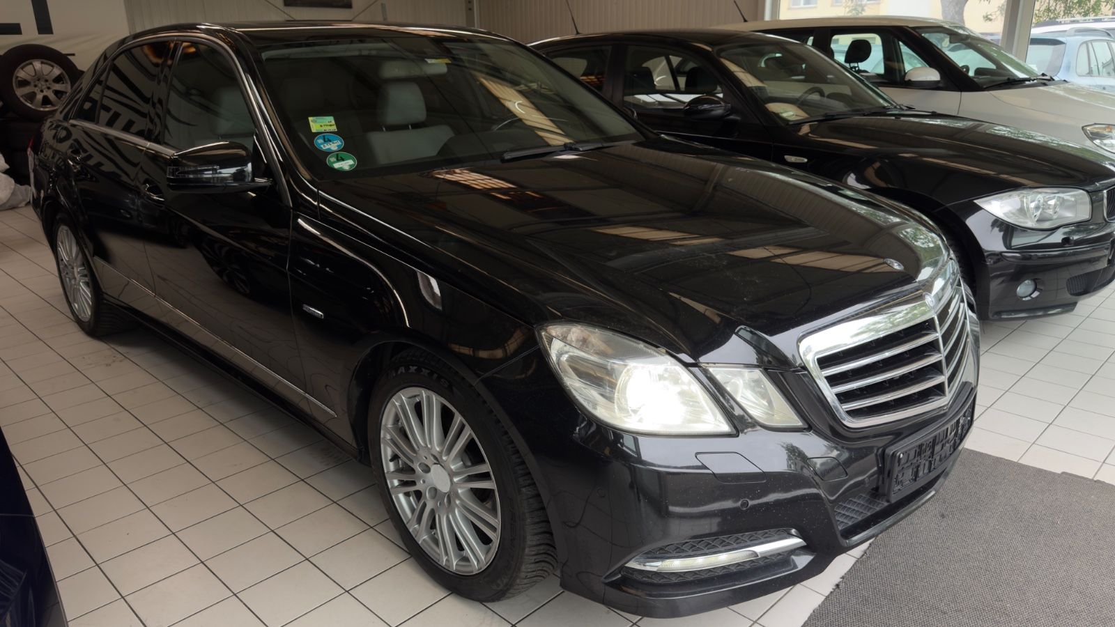 Mercedes-Benz E 300 Limo. CDI BlueEfficiency*Stand-H*Sitz-H*