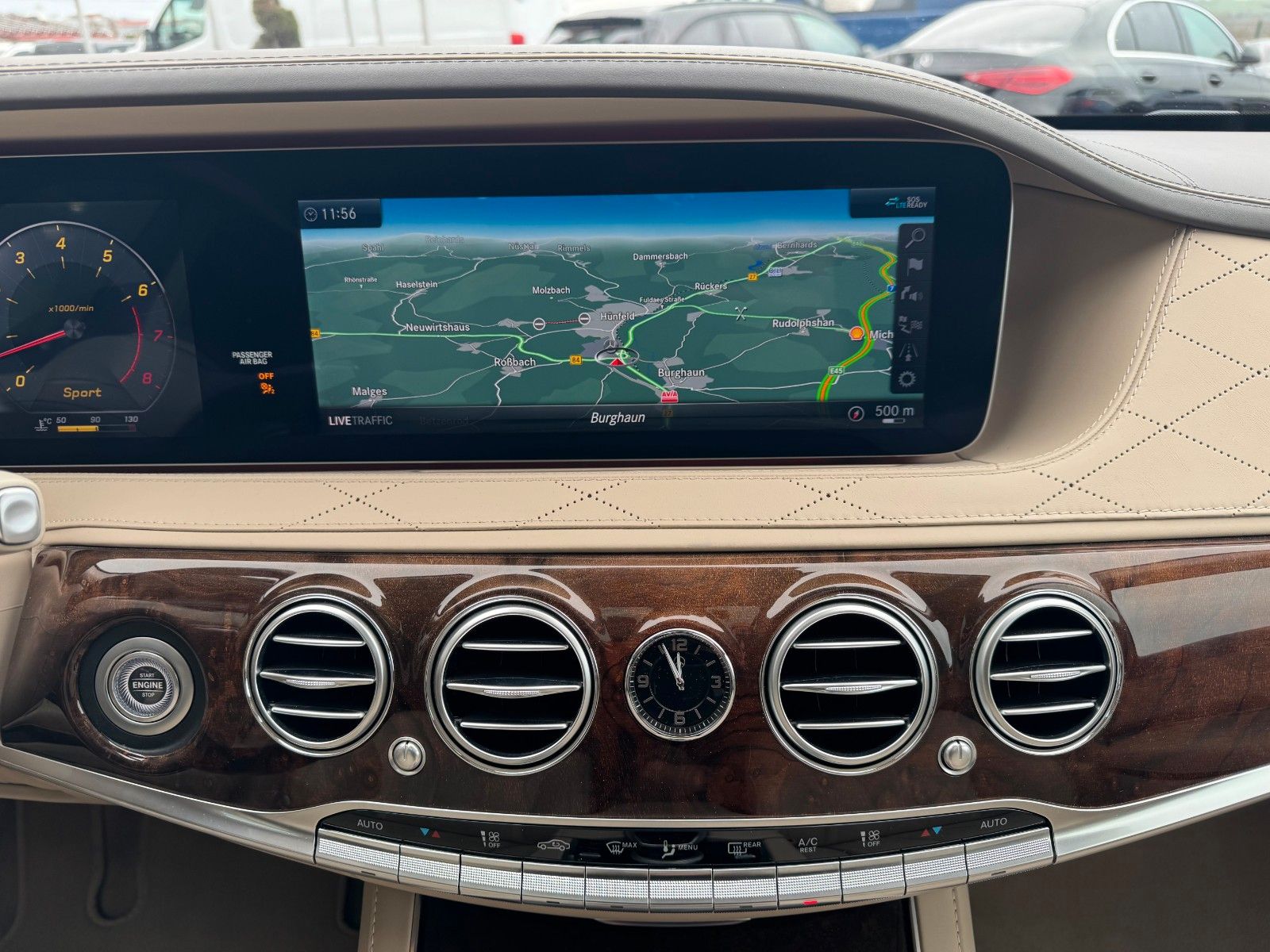 Fahrzeugabbildung Mercedes-Benz S 600 L Chauffeur+Nachtsicht+Pano+HUD+360