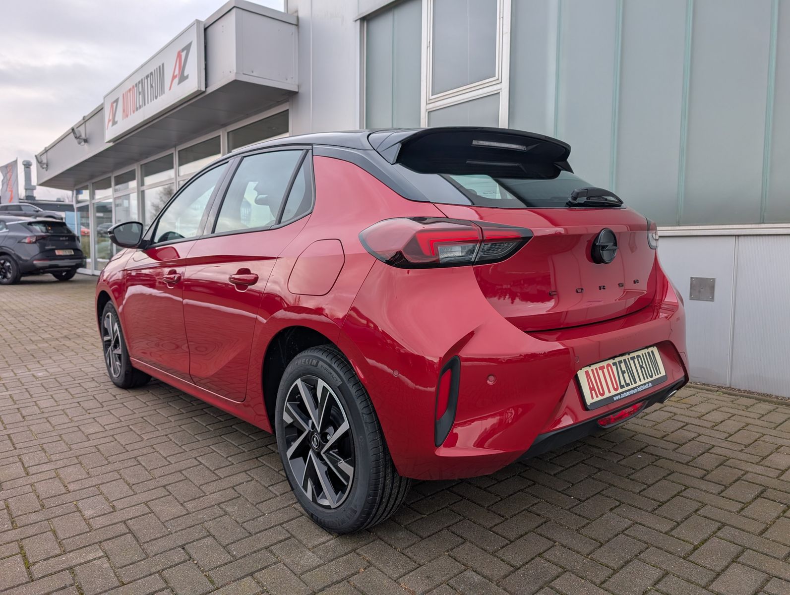 Fahrzeugabbildung Opel Corsa GS WINTER-PAKET KAMERA LED APP-CONNECT