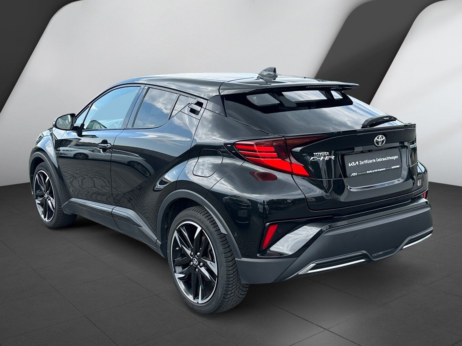 Fahrzeugabbildung Toyota 2.0 Hybrid GR Black Edition Navigation Navi