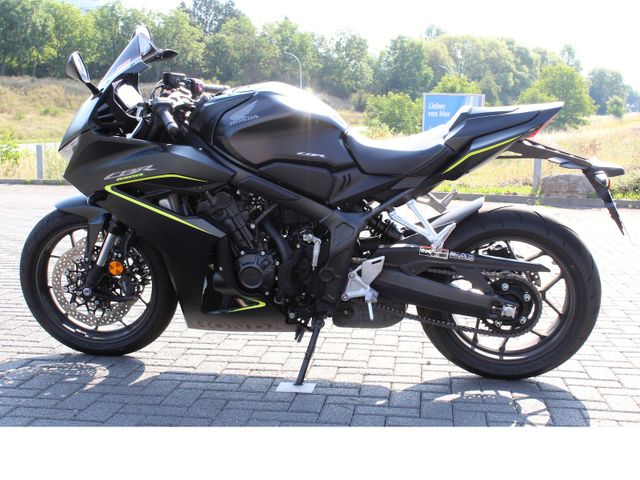 Honda CBR650R e-Clutch