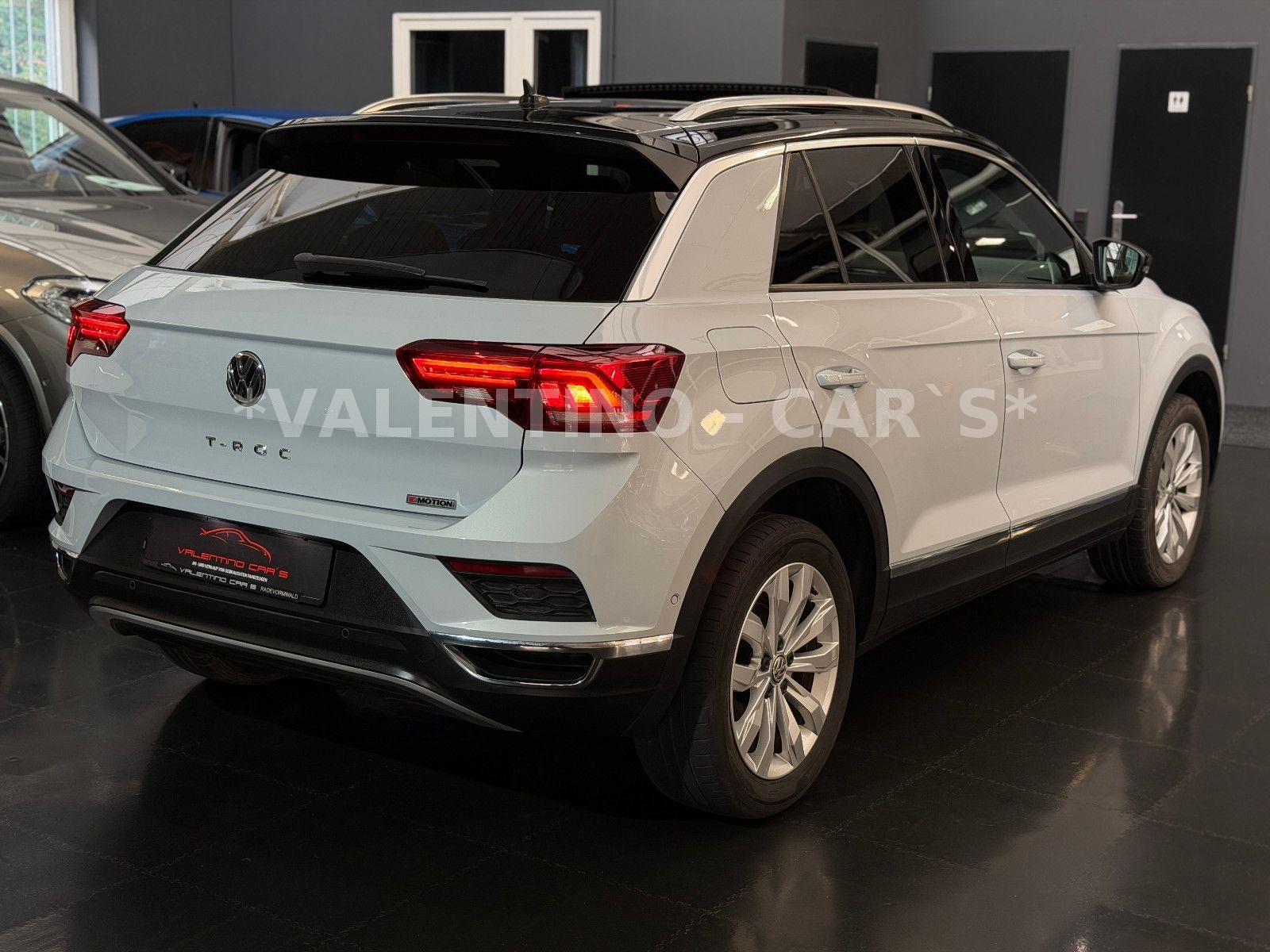 Volkswagen T-Roc Sport 4M/Standh/Pano/AHK/Virtu/Assis/Beats
