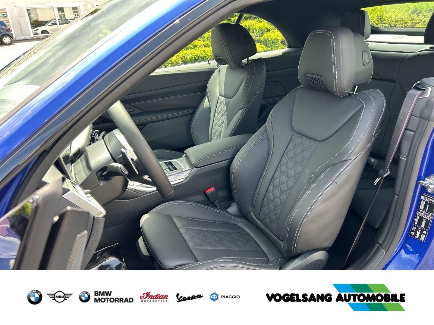 Fahrzeugabbildung BMW M440i xDrive Cabrio M Sport Pro Innovationspaket