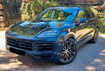 Porsche Cayenne - 1