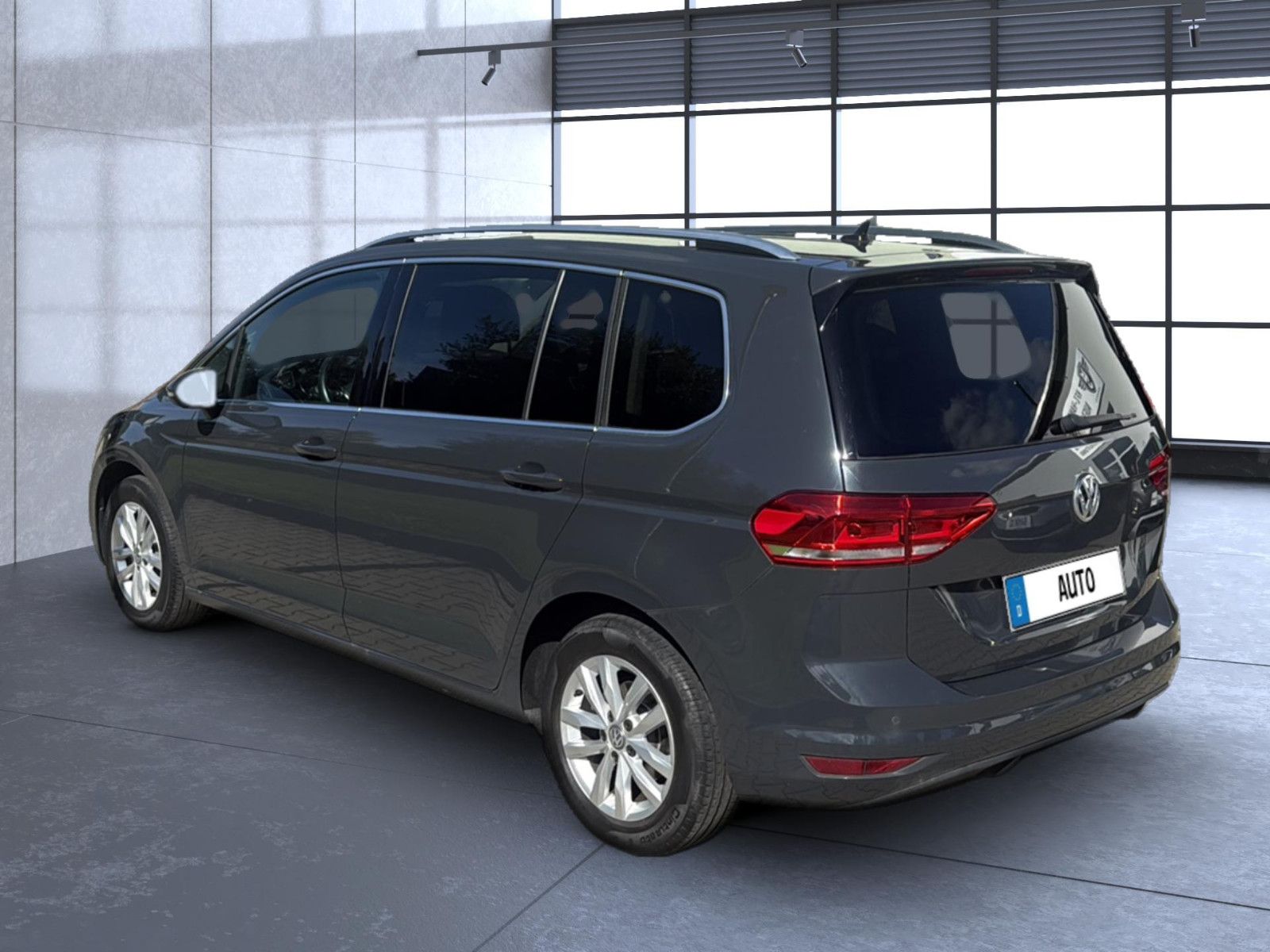 Fahrzeugabbildung Volkswagen Touran Highline BMT/Start-Stop/ Unfallfrei