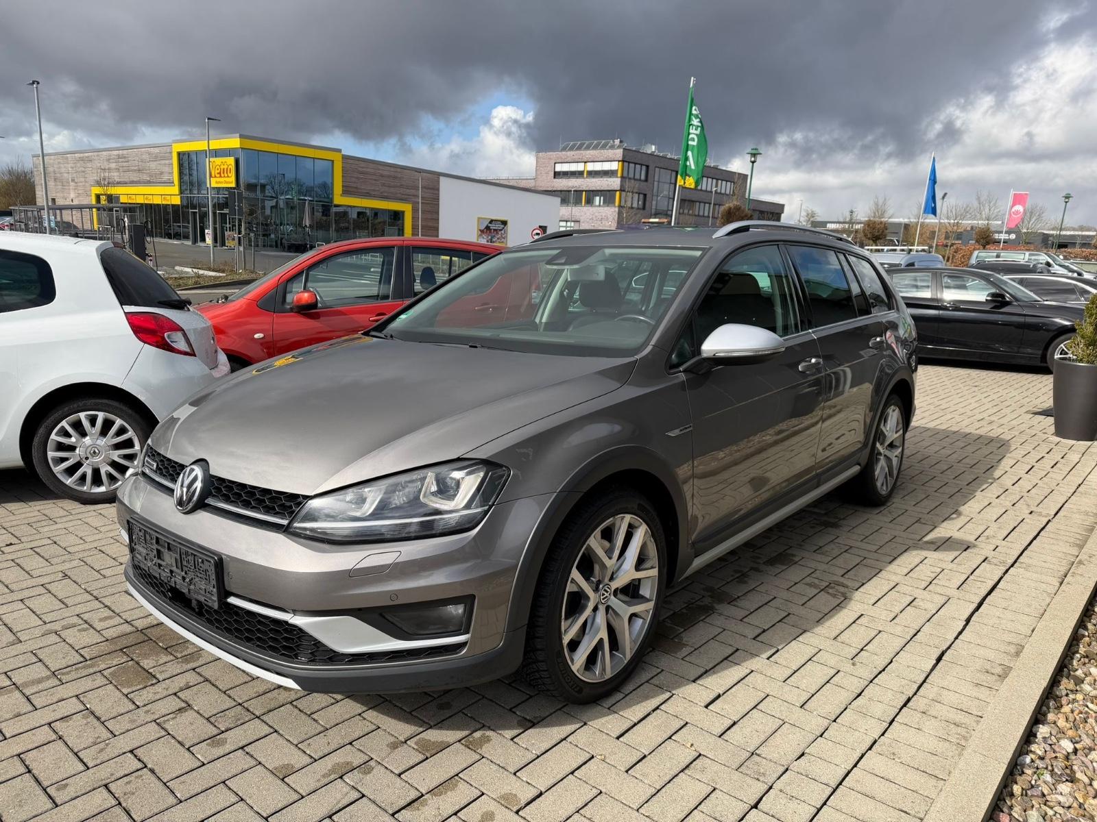 Volkswagen Golf VII Alltrack Variant Basis BMT 4Motion