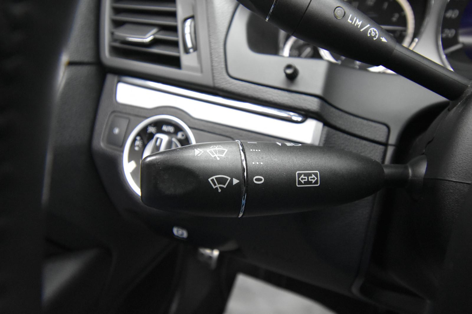 Mercedes-Benz E 250 Cabrio SHZ NAVI SBL AHK TEMP