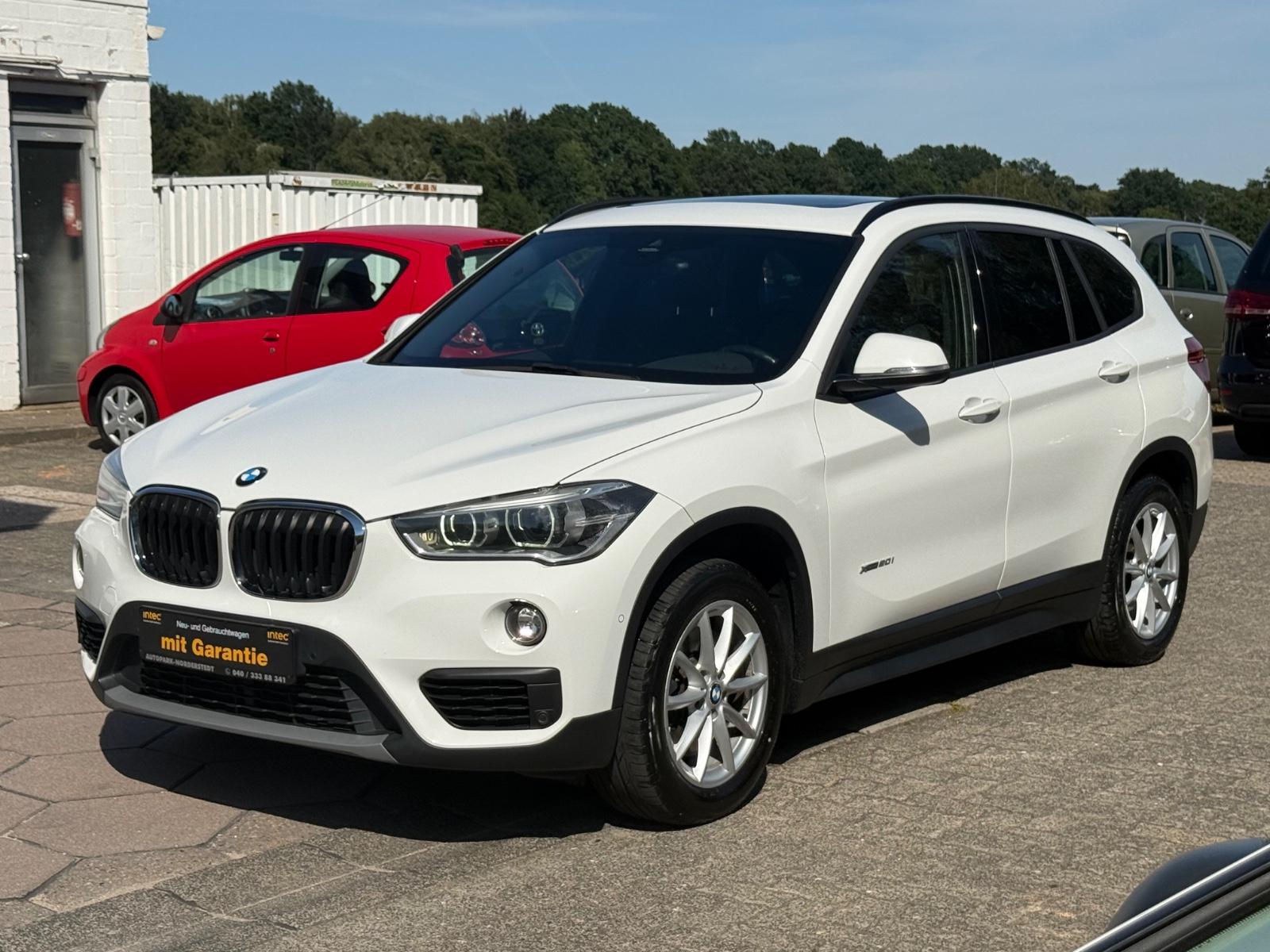 BMW X1 xDrive 20i Panorama / Head up / Kamera
