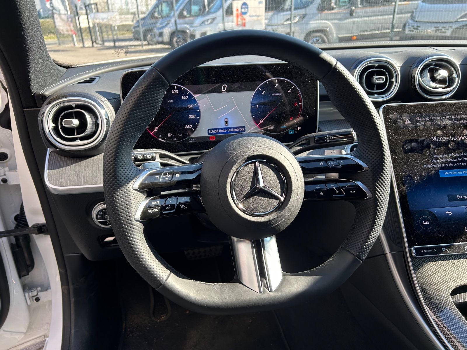 Fahrzeugabbildung Mercedes-Benz C 220 T d 4 Matic - AMG - Line