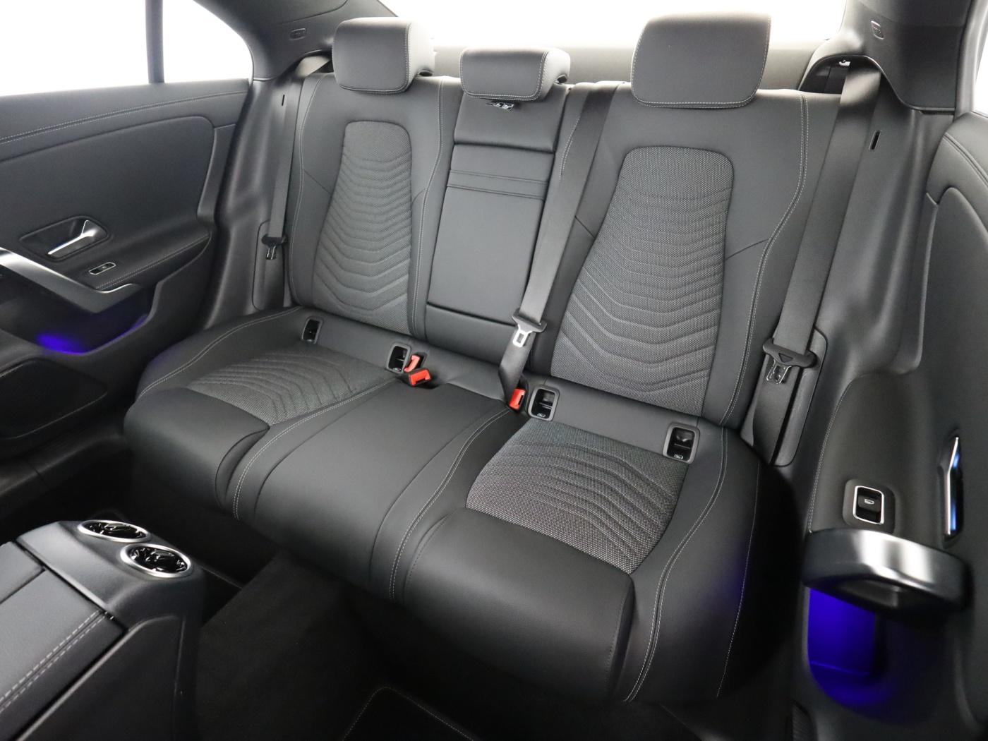 Mercedes-Benz CLA Coupé 360 ACC AUT DynLicht Fernlichtass., миниатюра 18