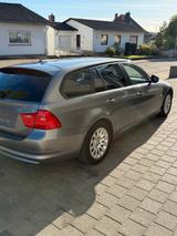 BMW 320d touring Anhängerkuppl., Navi, Standheizung - BMW 320 aus 2008: 320d