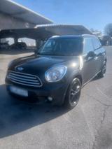 MINI COUNTRYMAN D  -- AUTOMATIK-- - MINI Cooper mit Diesel-Antrieb: Automatik