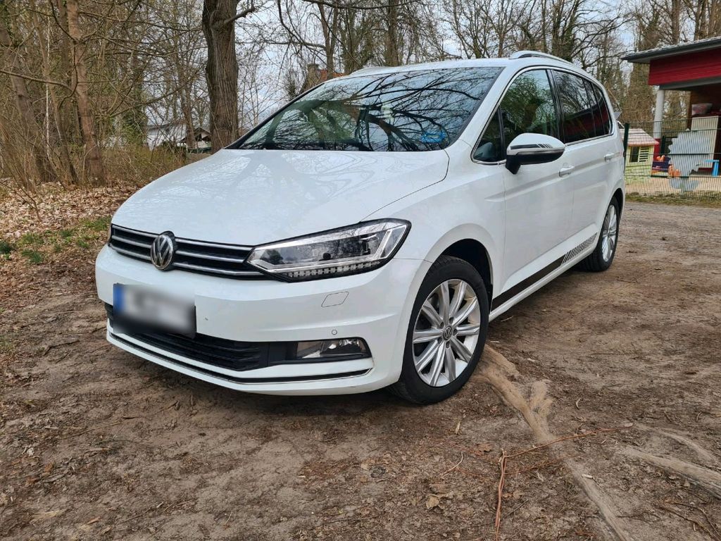 Image of Volkswagen Touran