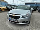Chevrolet Cruze 1.8 LS Benziner LS - Chevrolet Cruze: 1.8