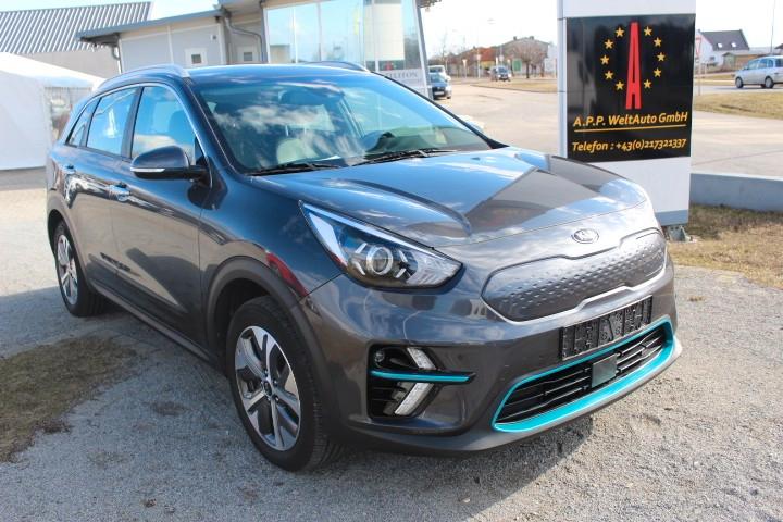 Kia Niro e-Niro  64kWh DynamicLine