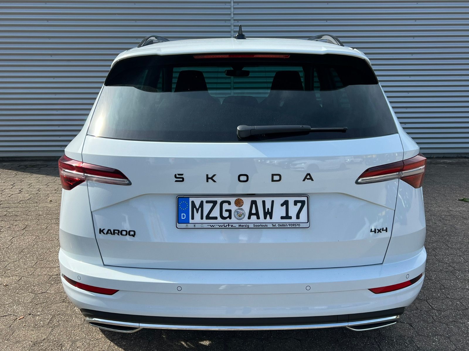 Fahrzeugabbildung SKODA Karoq Sportline 2.0 TSI DSG 4x4 Navi ACC AHK