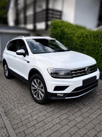 VW Tiguan Allspace 2.0 TSI 132kW DSG 4MOTION Hi...