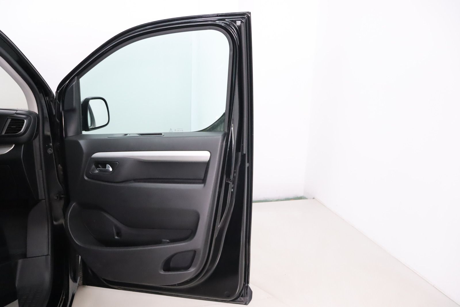 Fahrzeugabbildung Citroën Spacetourer Bus Lounge XL * LED * Navi