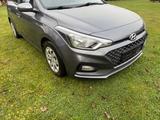 Hyundai i20 1.2 55kW  Active  - Hyundai i20 von privat