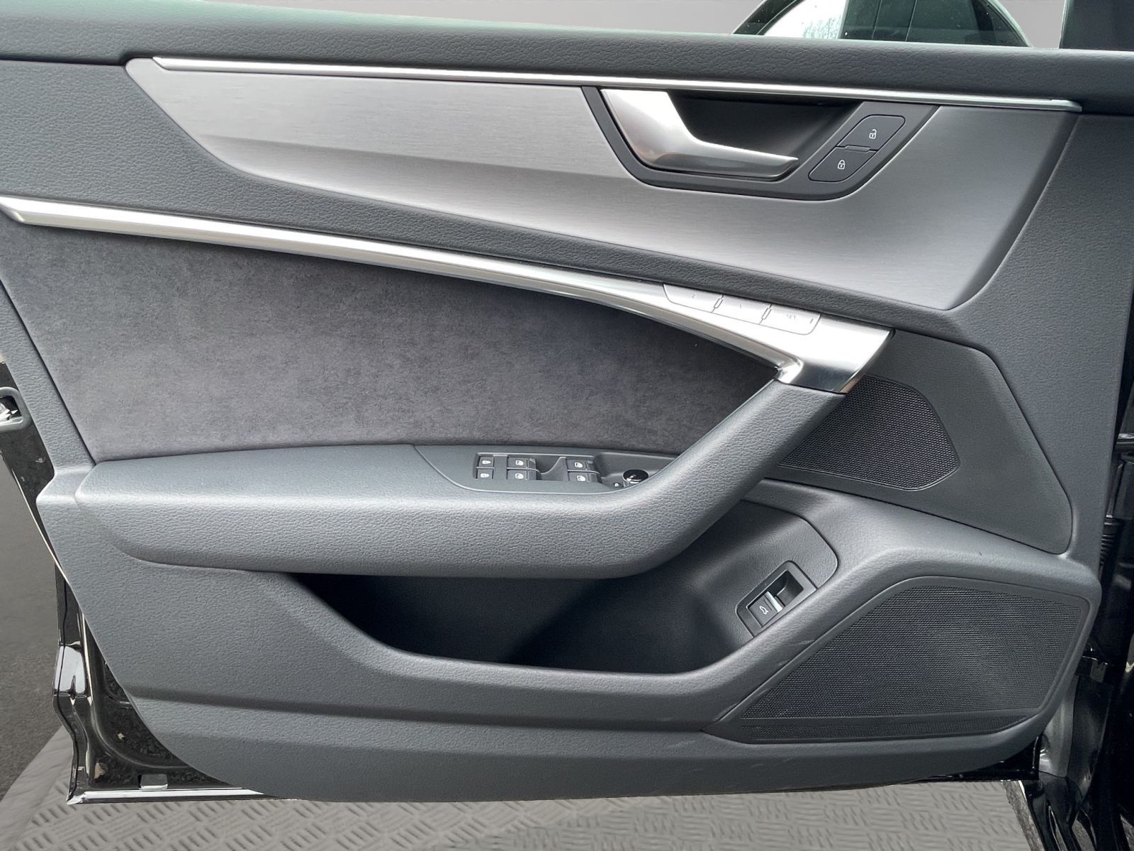 Audi S6 - Bild 15
