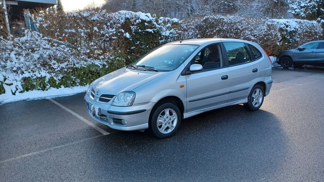 Nissan Almera Tino 1.8 NEU TÜV, CHECKHEFT,KAMERA 