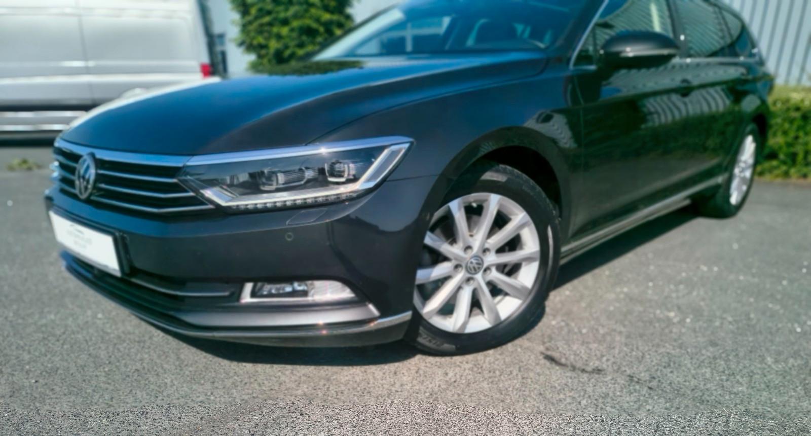 Volkswagen Passat Variant Highline Aut. Pano, Massag. 12M