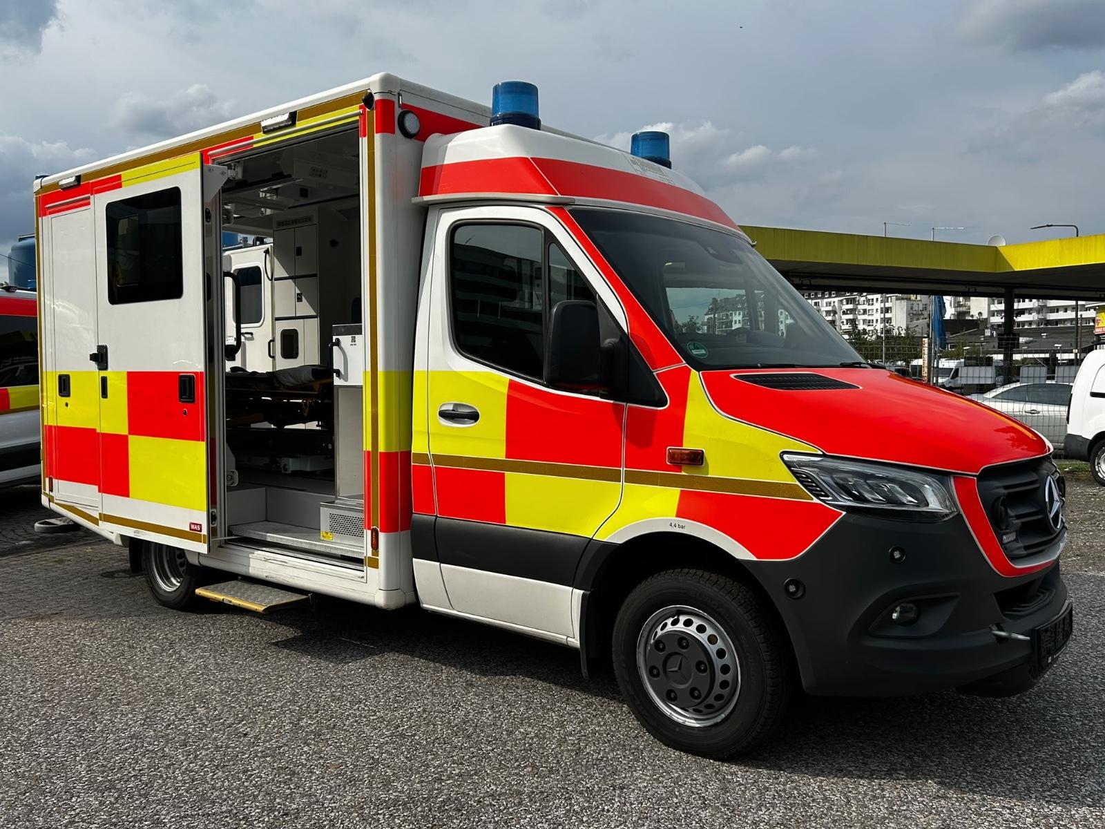 Mercedes-Benz Sprinter 519 CDI / Trage-Stryker/WAS-Aufbau/§25A