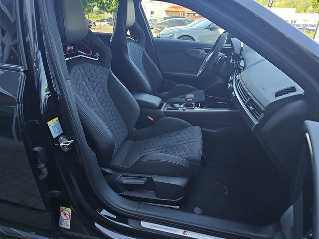 Audi RS 4 Avant 2.9 TFSI quattro Tiptronic Matrix B&O foto 23