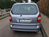 Opel Zafira 2.2 DTI  OPC-Line 125 PS Sitzer + 4SR - Opel Zafira aus 2004 mit Diesel-Antrieb